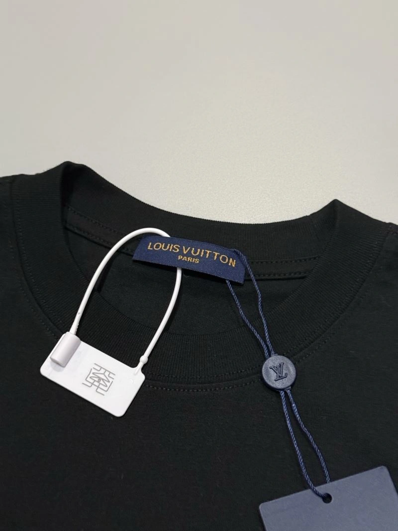 Popular Louis Vuitton T-Shirts 137973