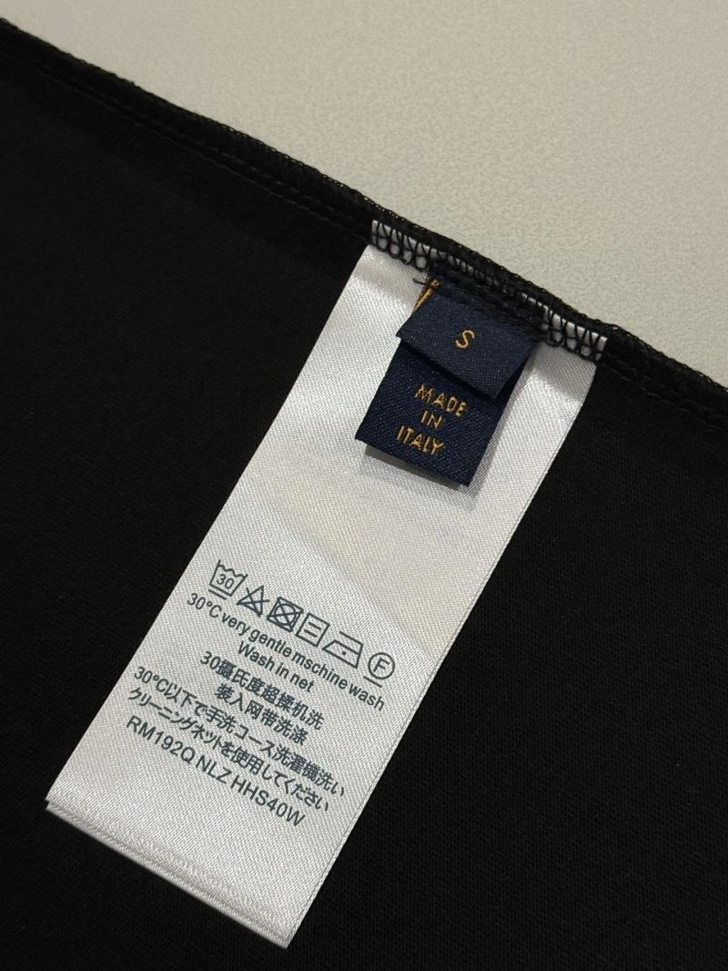 Popular Louis Vuitton T-Shirts 137973