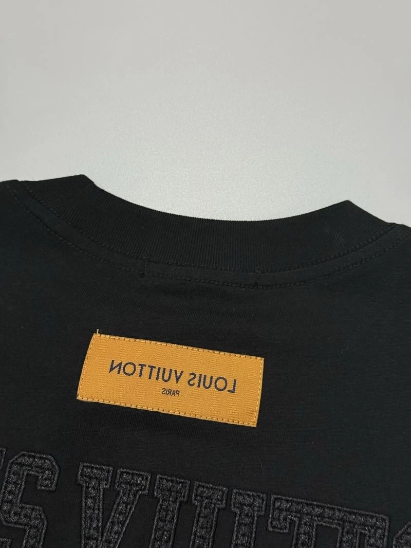 Louis Vuitton T-Shirts Fashionable 137962