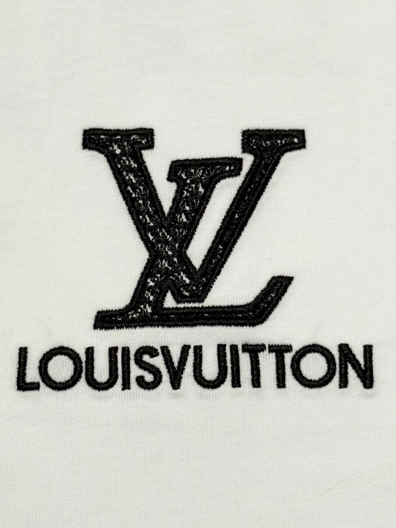 Durable Louis Vuitton T-Shirts 137964