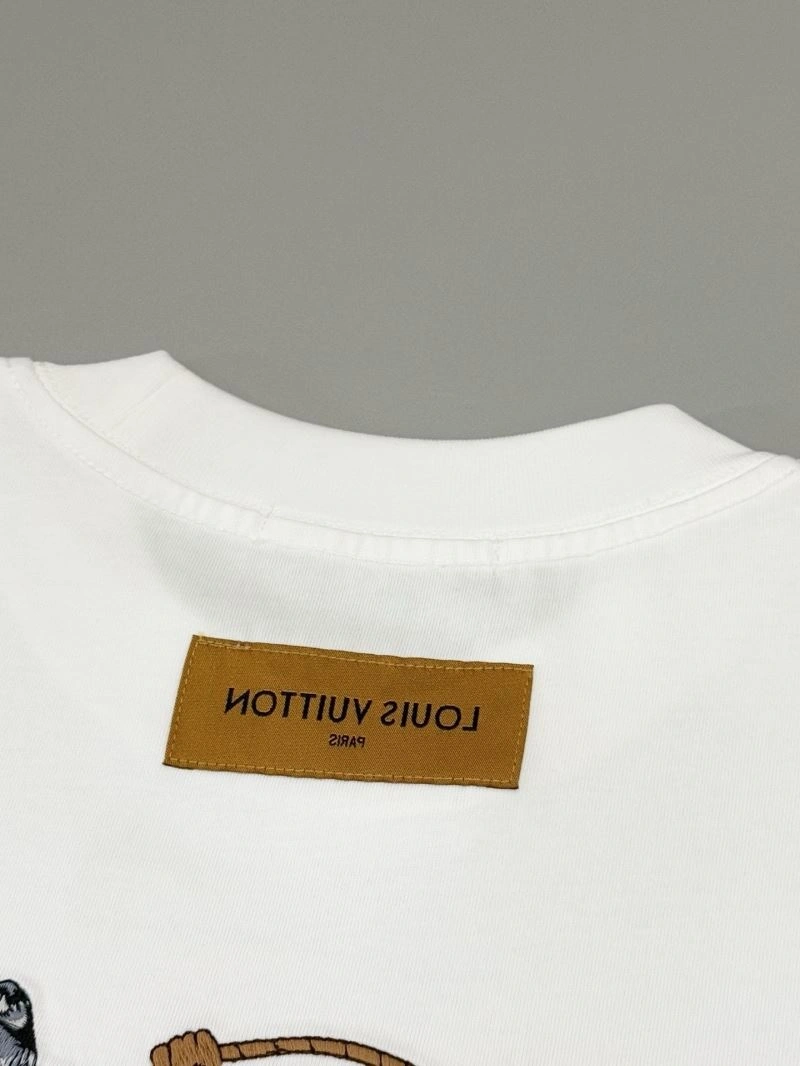 QuickDry Louis Vuitton T-Shirts 137961