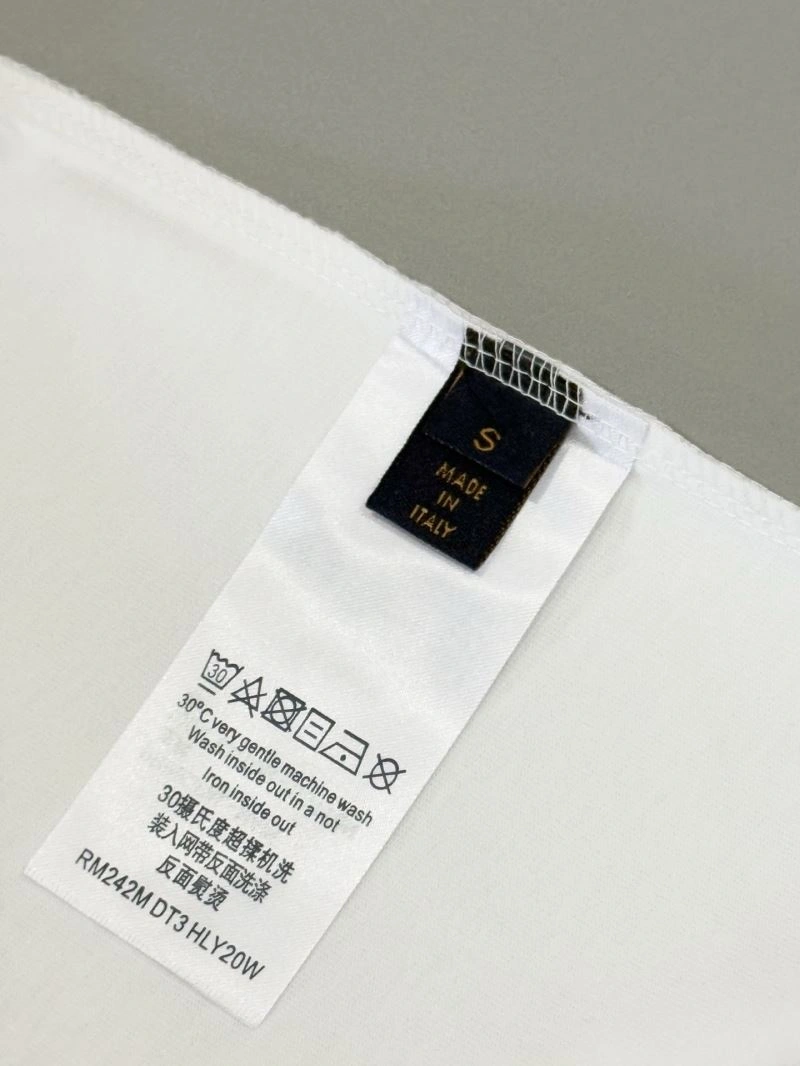 QuickDry Louis Vuitton T-Shirts 137961
