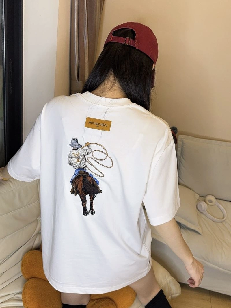 QuickDry Louis Vuitton T-Shirts 137961