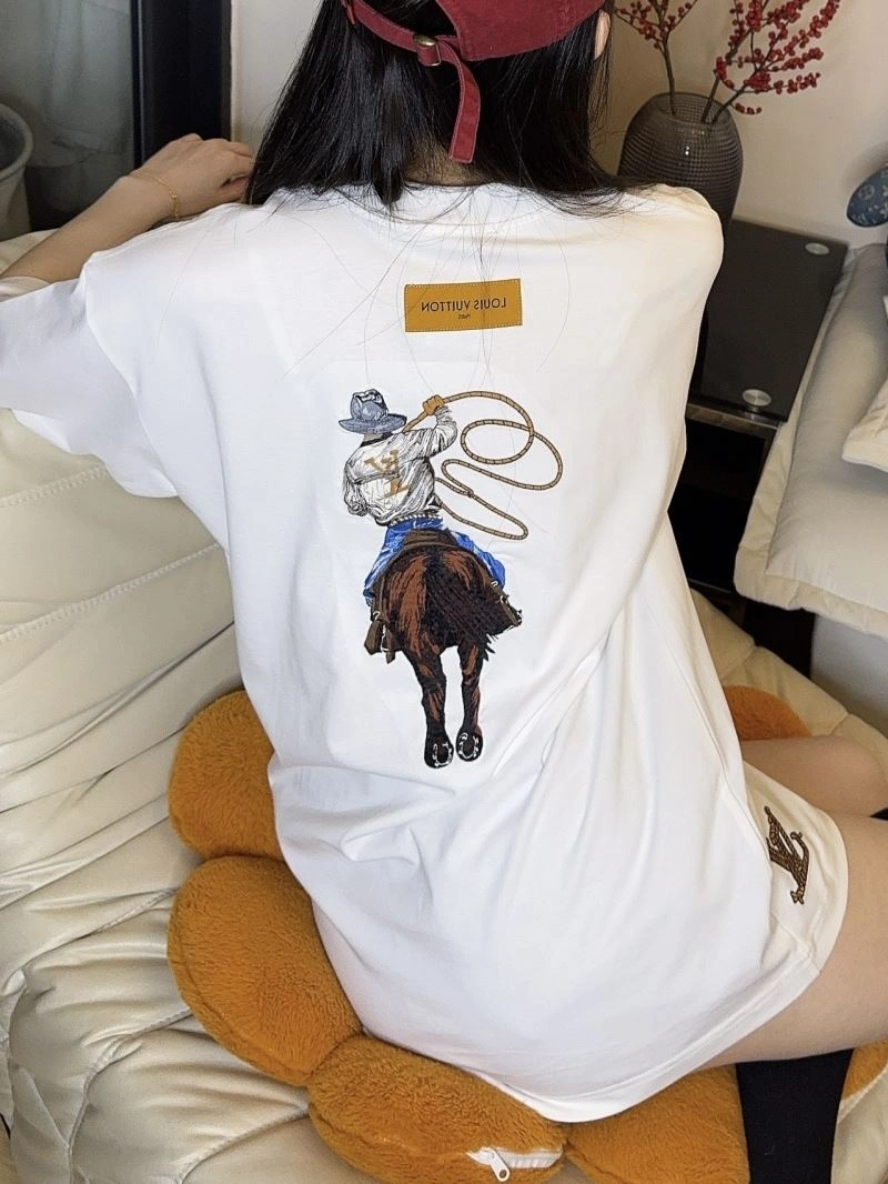 QuickDry Louis Vuitton T-Shirts 137961