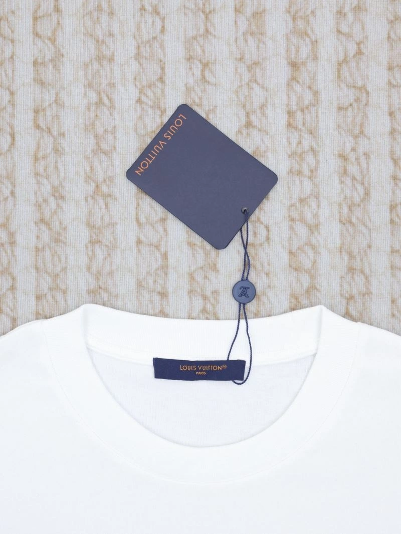 Louis Vuitton T-Shirts Stylish 137959