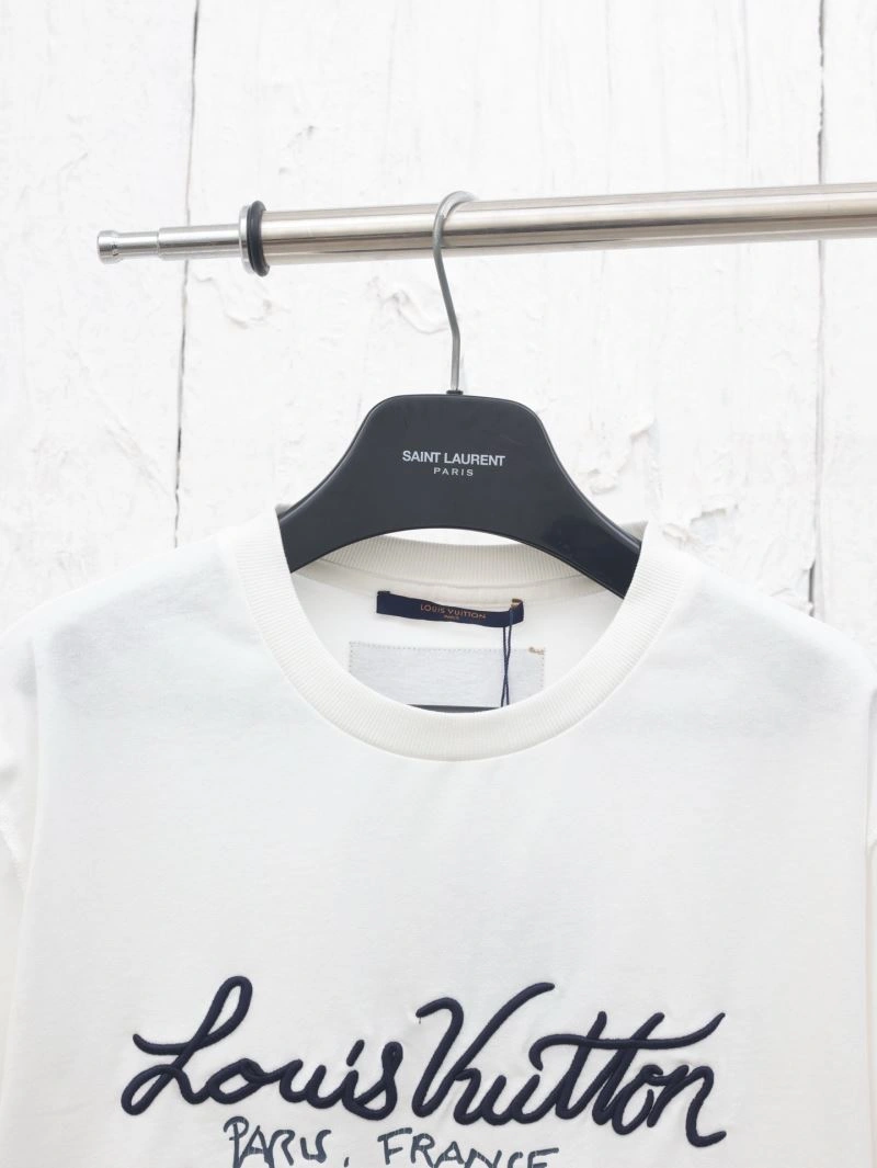 Louis Vuitton T-Shirts SmartChoice 137956