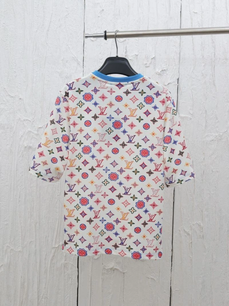 Stylish Louis Vuitton T-Shirts 137953