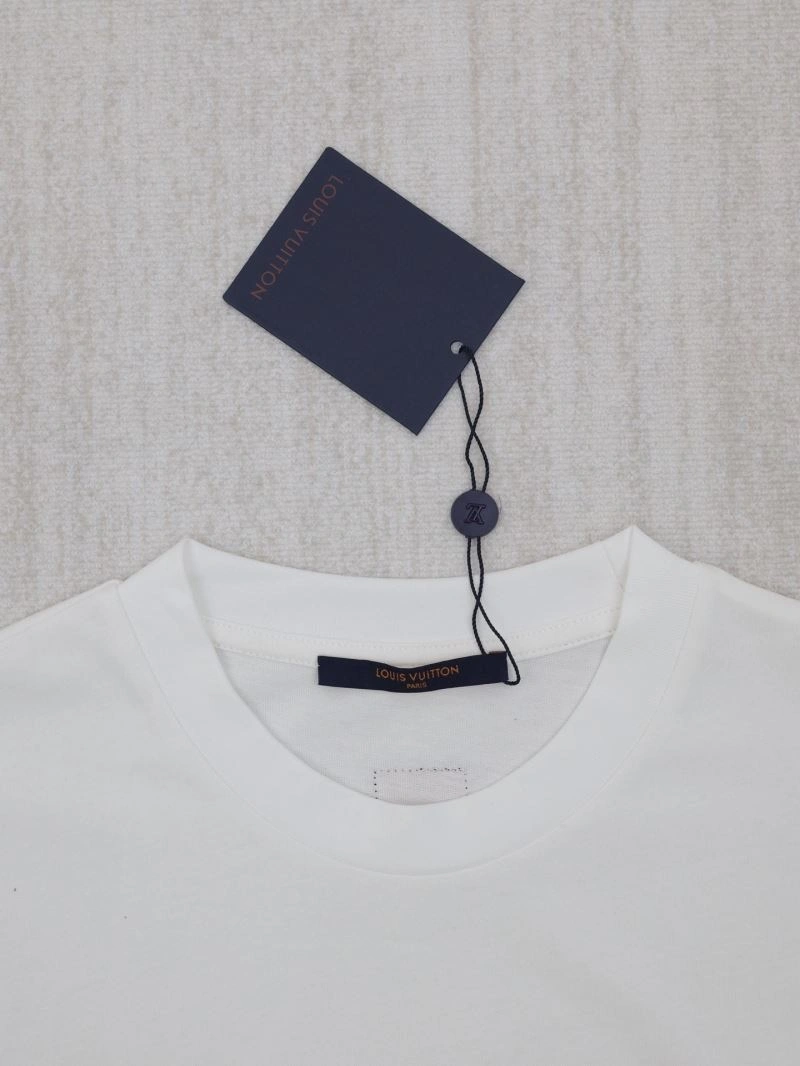 Compact Louis Vuitton T-Shirts 137996