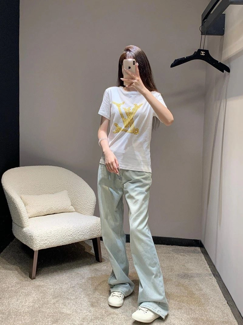 Lightweight Louis Vuitton T-Shirts 137951