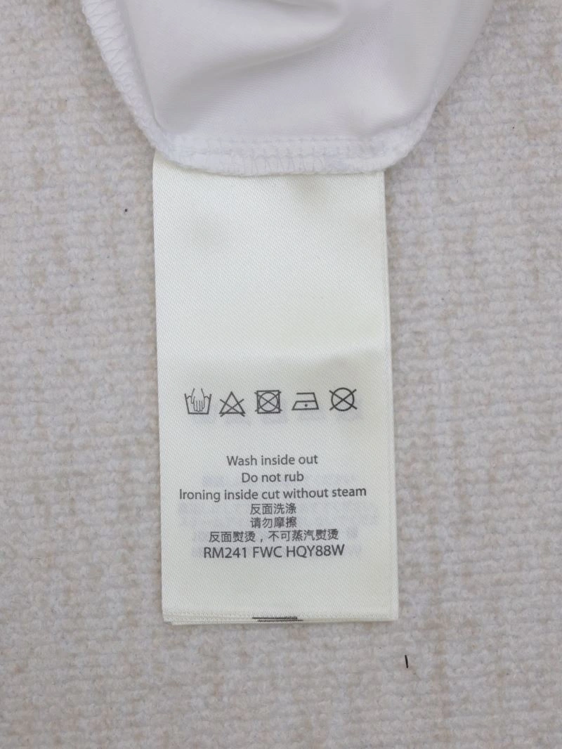 Louis Vuitton T-Shirts GoAnywhere 137949