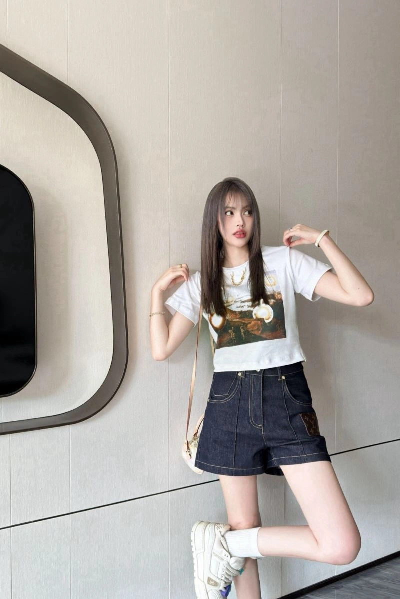 Louis Vuitton T-Shirts GoAnywhere 137949