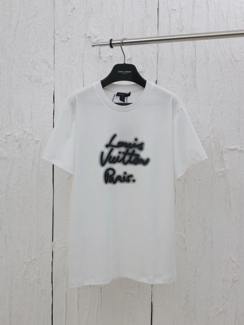 Louis Vuitton T-Shirts Soft 137945
