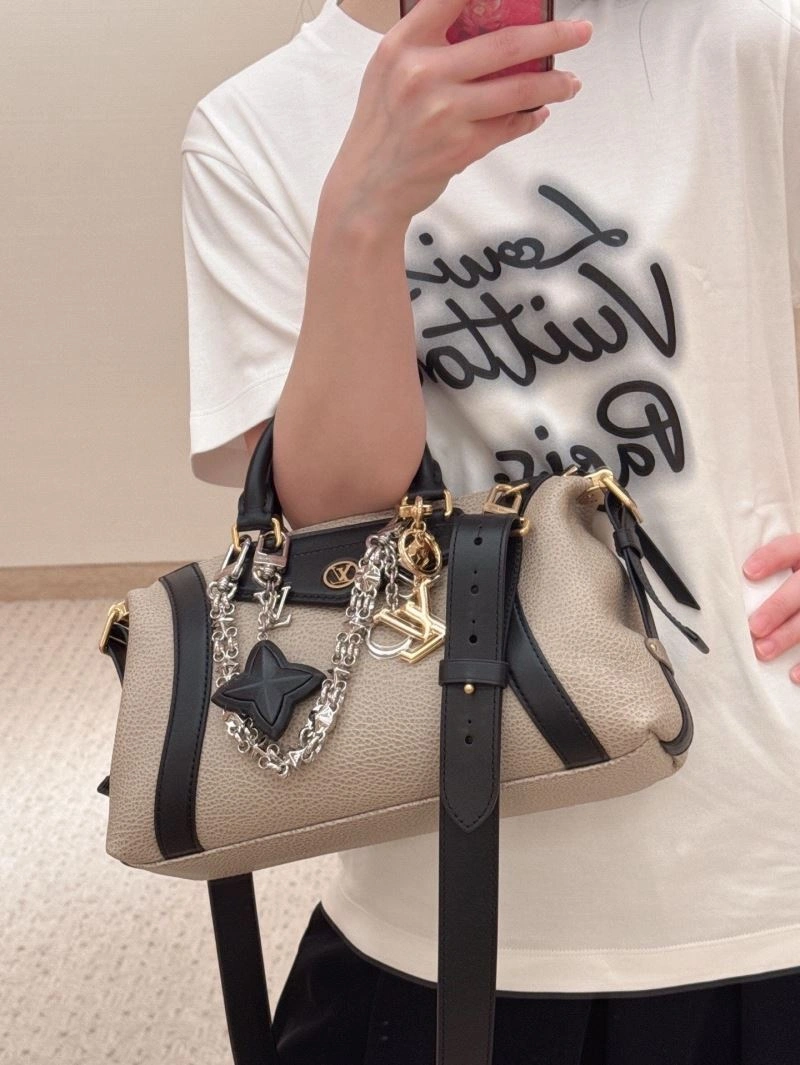 Louis Vuitton T-Shirts Soft 137945