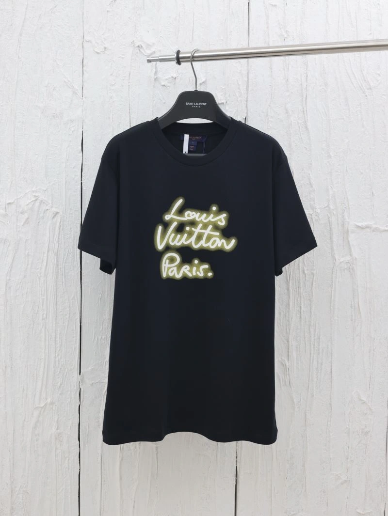 HighQuality Louis Vuitton T-Shirts 137938
