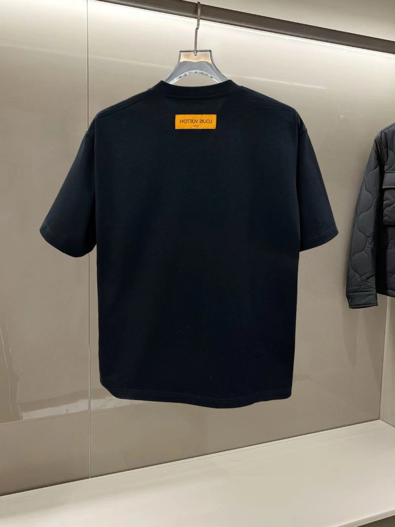 EyeCatching Louis Vuitton T-Shirts 131971