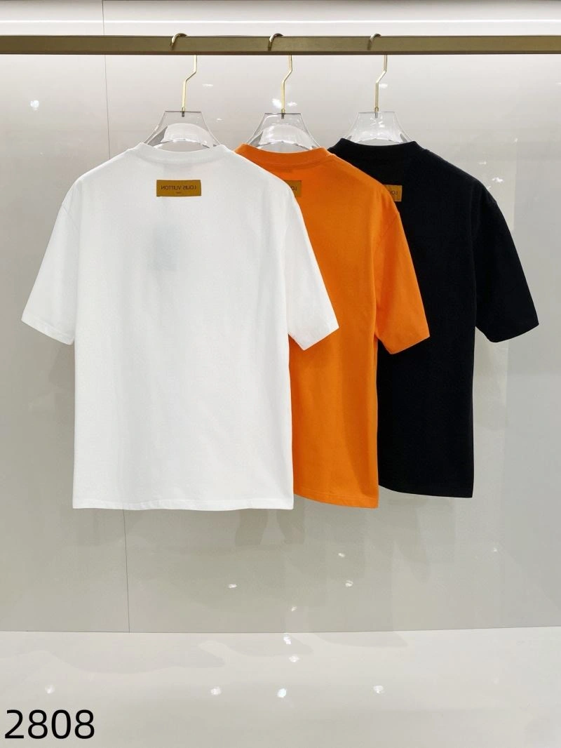 Tailored Louis Vuitton T-Shirts 131972