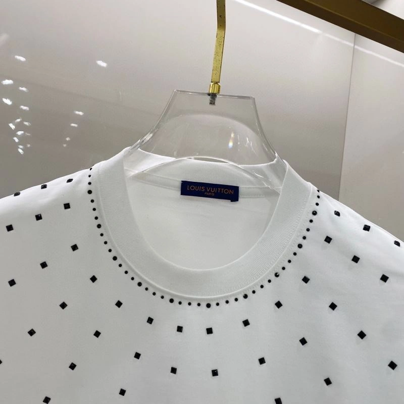 Louis Vuitton T-Shirts Seasonal 131952