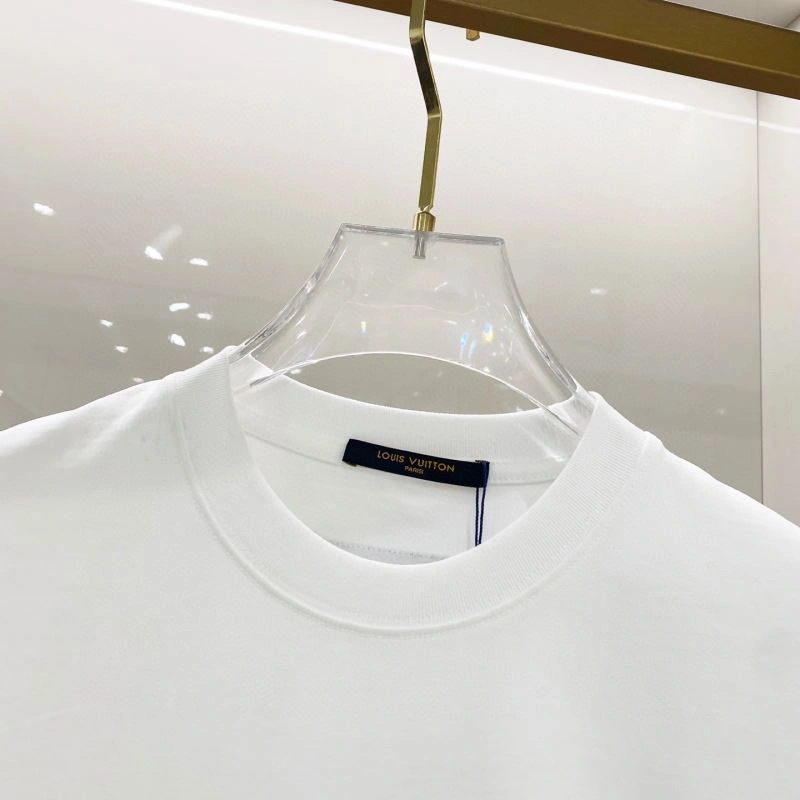 Louis Vuitton T-Shirts Bold 131970