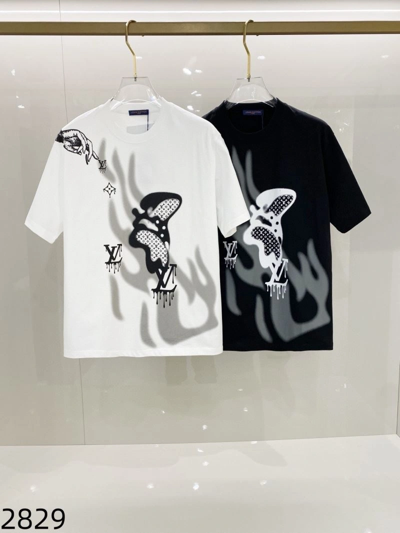 Unisex Louis Vuitton T-Shirts 131960