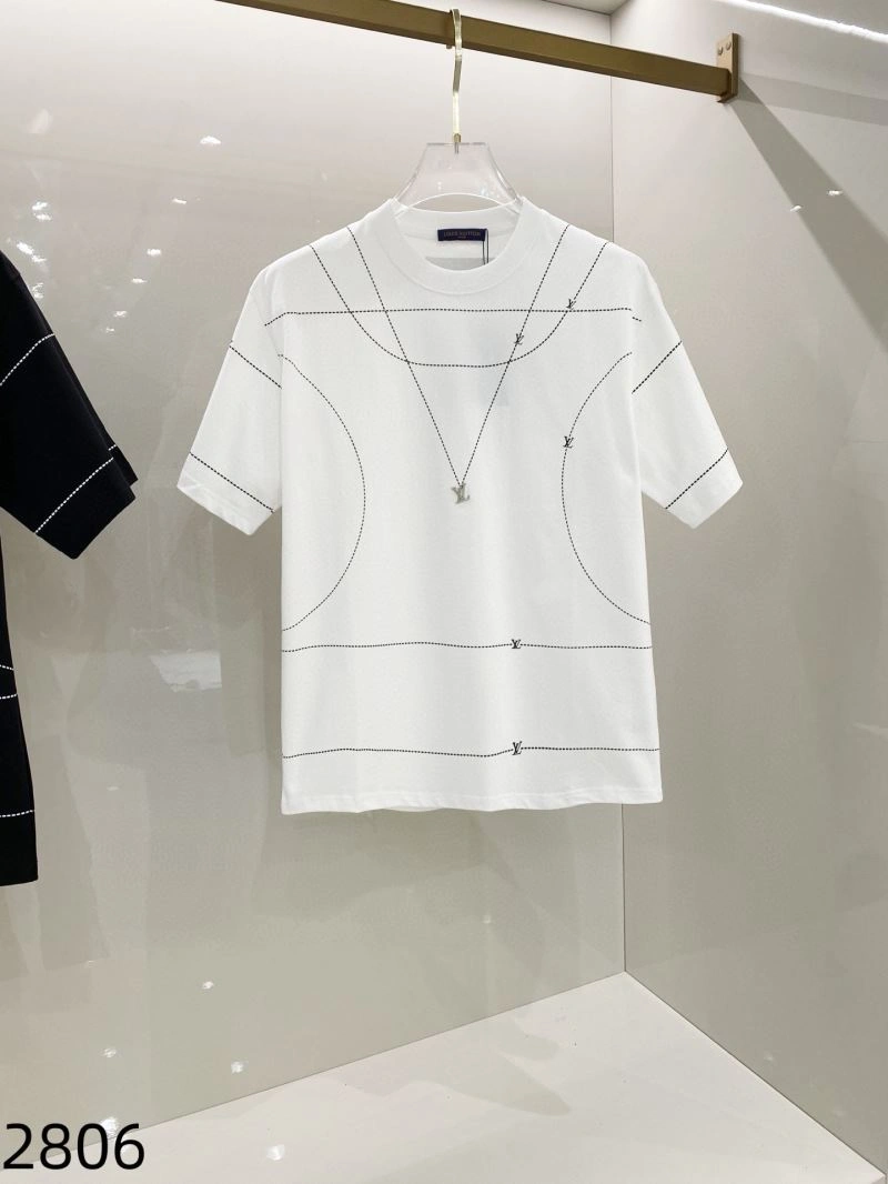 Supportive Louis Vuitton T-Shirts 131964