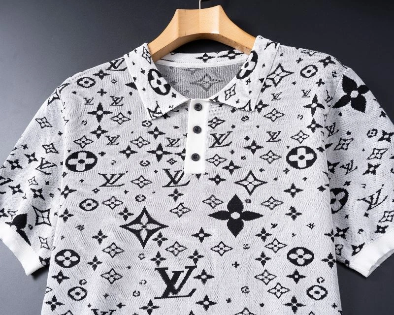 Louis Vuitton T-Shirts Snug 131968