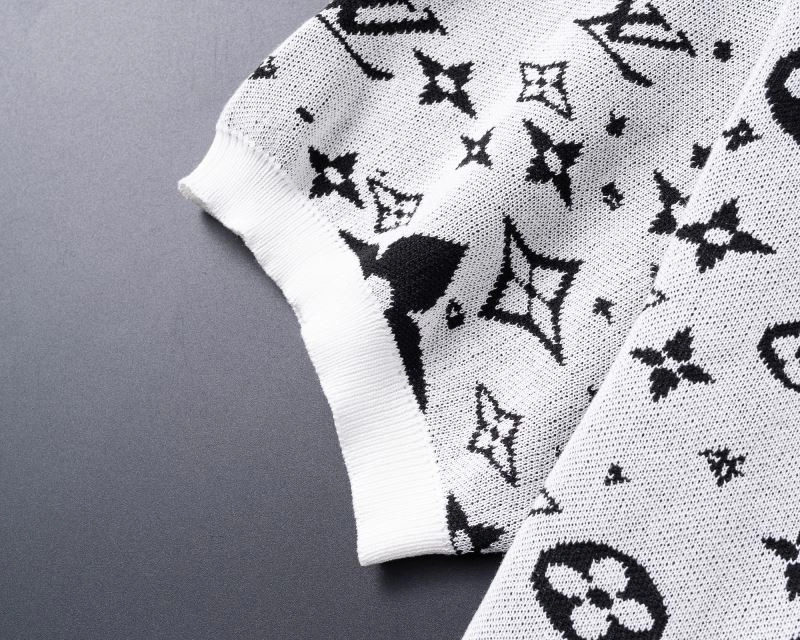 Louis Vuitton T-Shirts Snug 131968