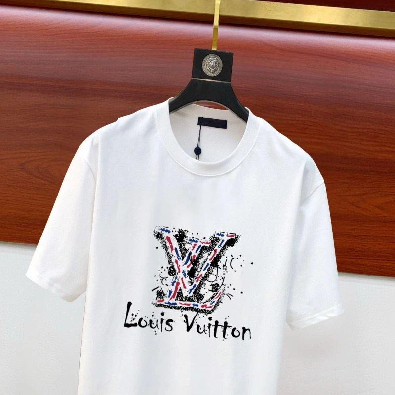 Louis Vuitton T-Shirts ModernLook 131962