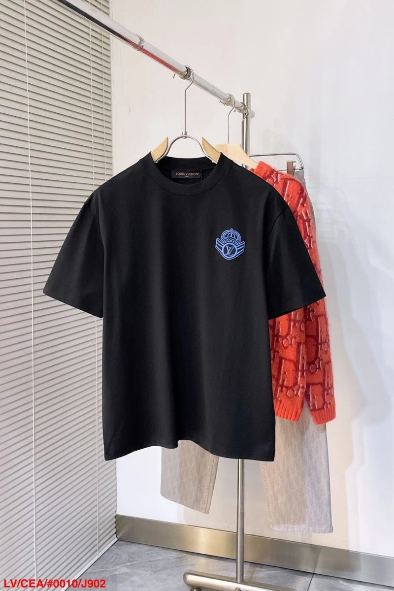 FashionForward Louis Vuitton T-Shirts 138931