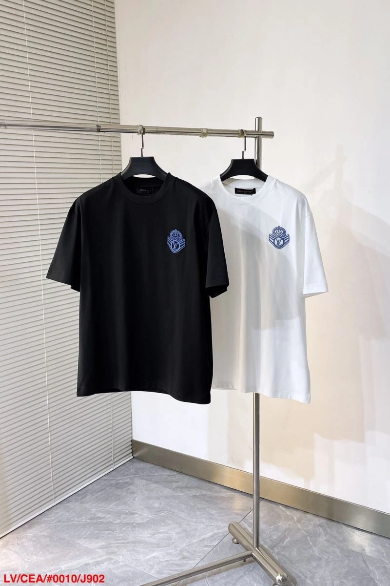 FashionForward Louis Vuitton T-Shirts 138931