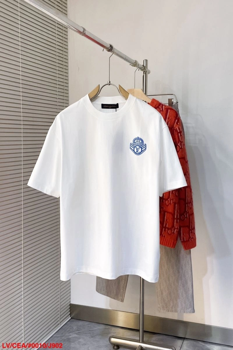 FashionForward Louis Vuitton T-Shirts 138931