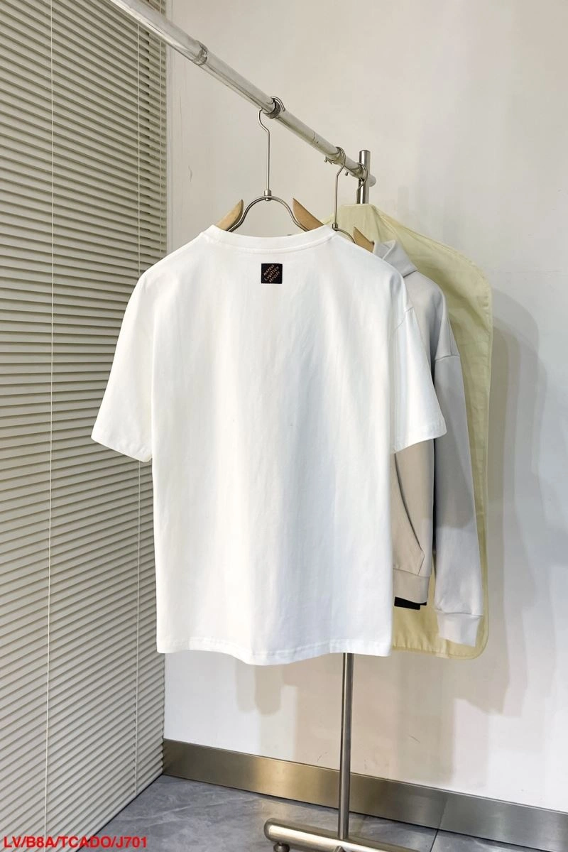 Louis Vuitton T-Shirts Youthful 138917