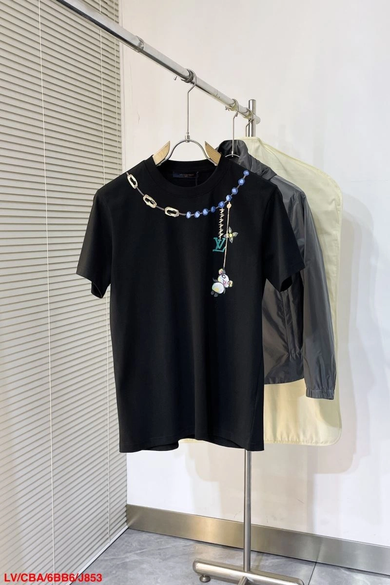 Chic Louis Vuitton T-Shirts 138933