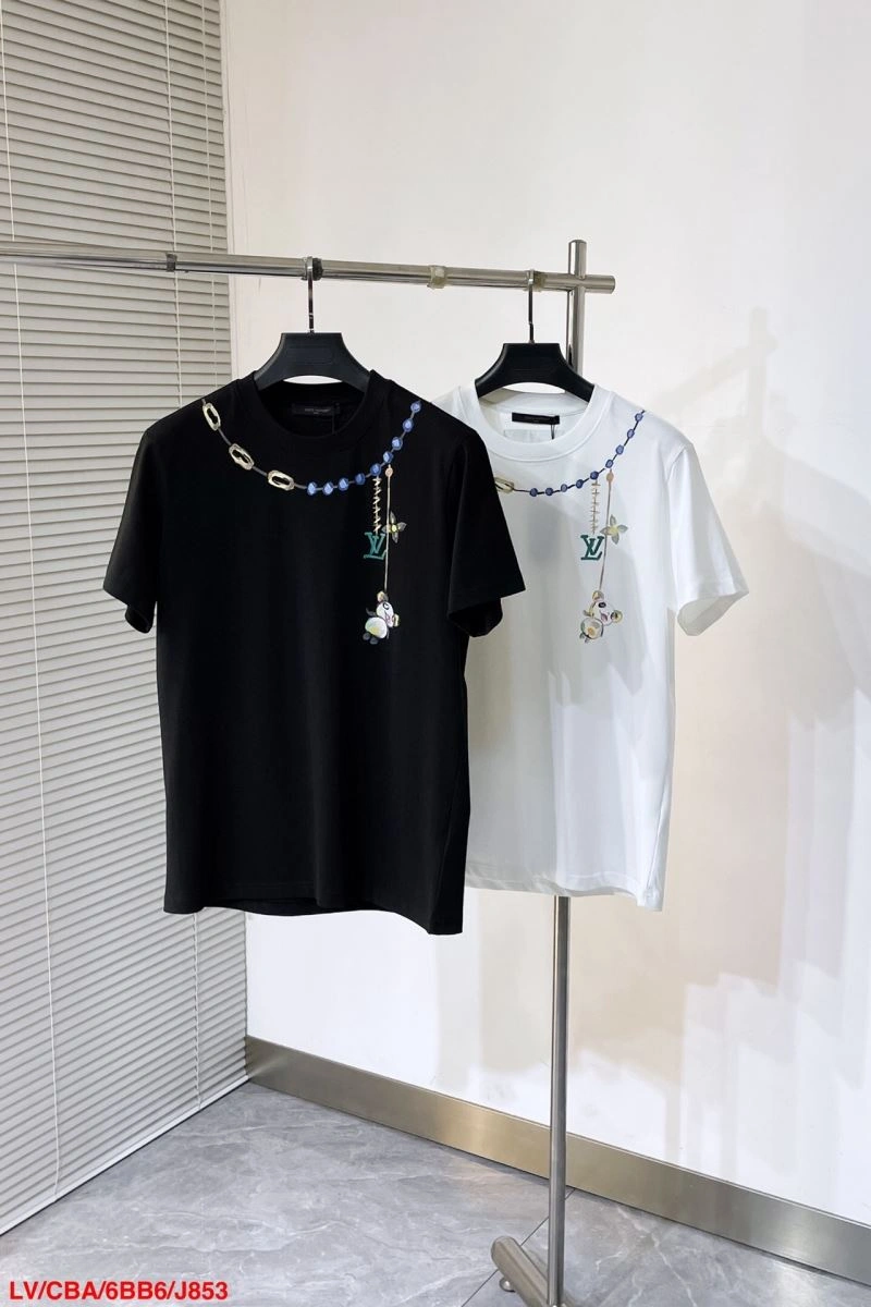Chic Louis Vuitton T-Shirts 138933