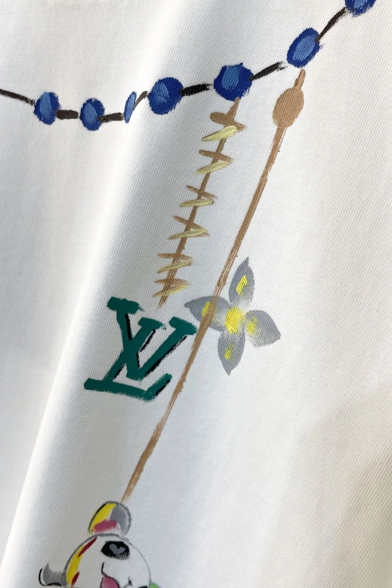Chic Louis Vuitton T-Shirts 138933