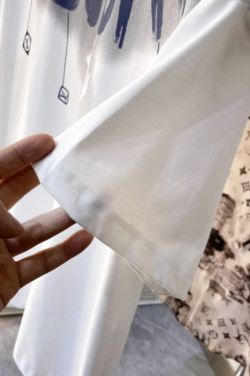 Louis Vuitton T-Shirts Cozy 138934
