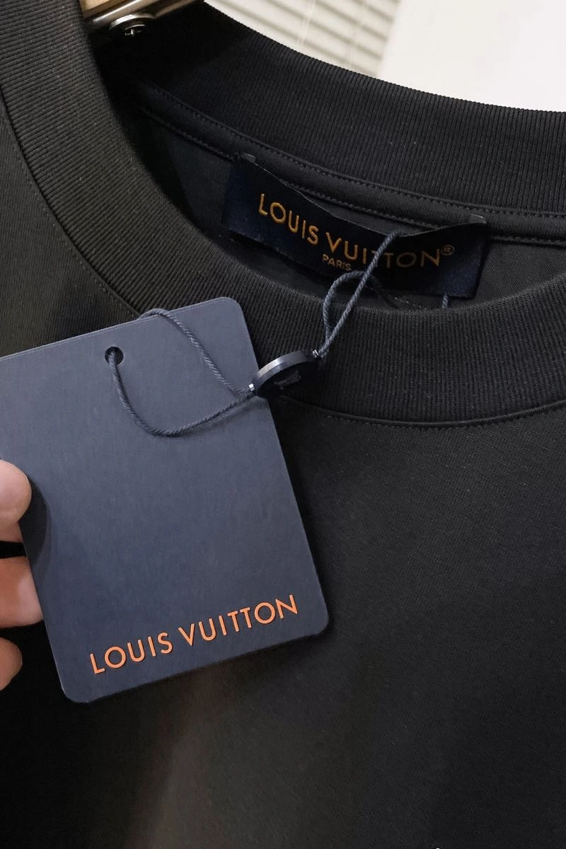 Louis Vuitton T-Shirts TravelReady 138927