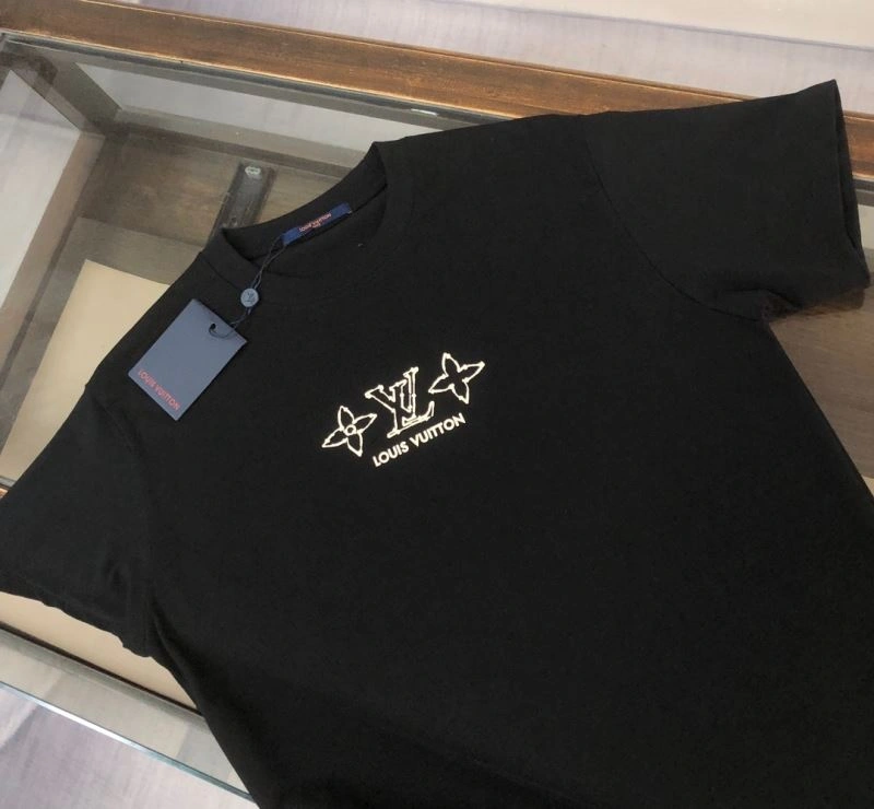GoAnywhere Louis Vuitton T-Shirts 138930