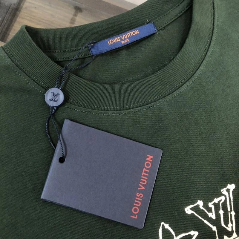Louis Vuitton T-Shirts Functional 138925