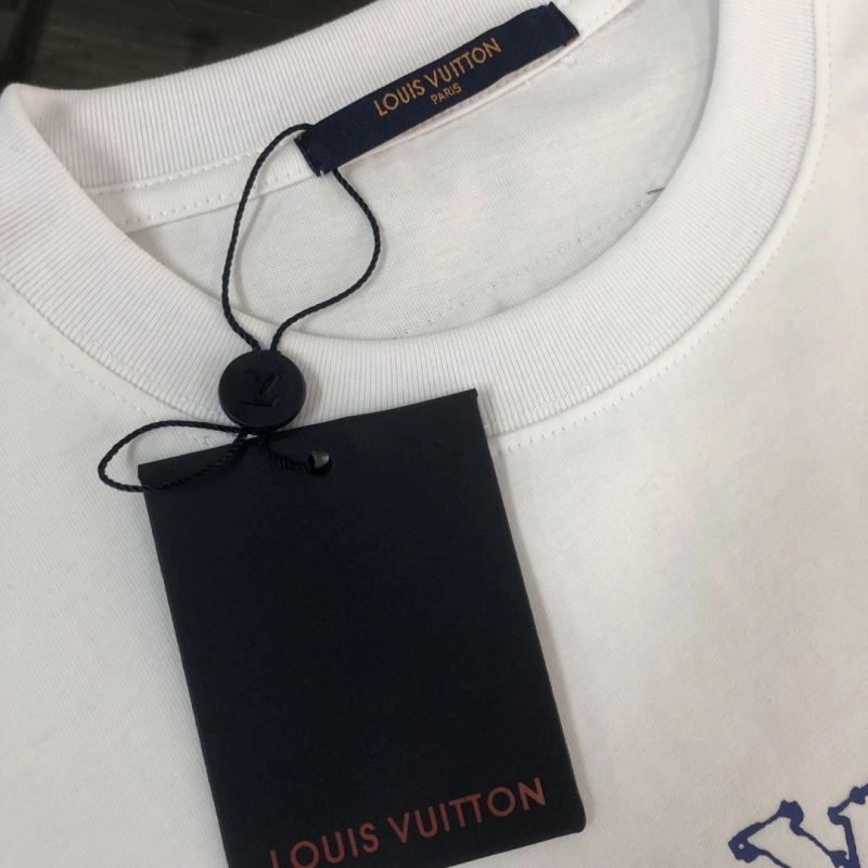 Louis Vuitton T-Shirts OnTrend 138910