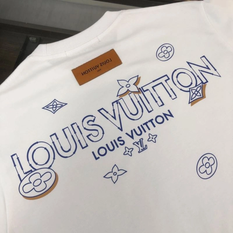Louis Vuitton T-Shirts OnTrend 138910
