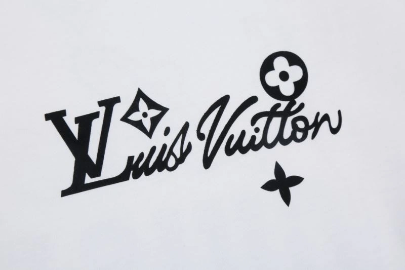 Breathable Louis Vuitton T-Shirts 138904
