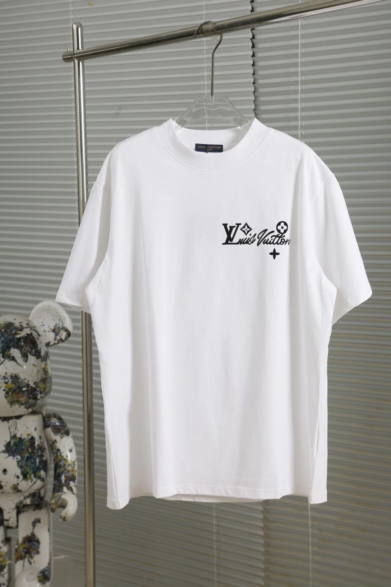 Breathable Louis Vuitton T-Shirts 138904