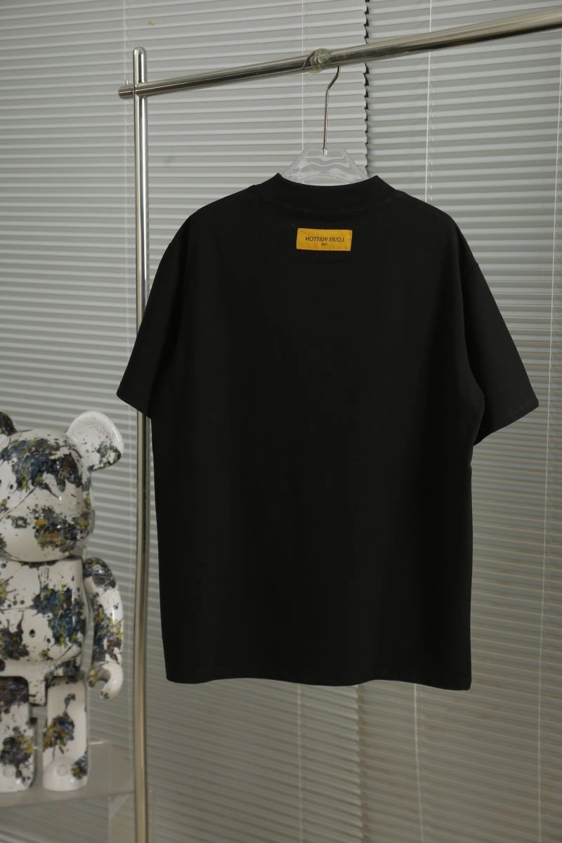 Louis Vuitton T-Shirts Durable 138902