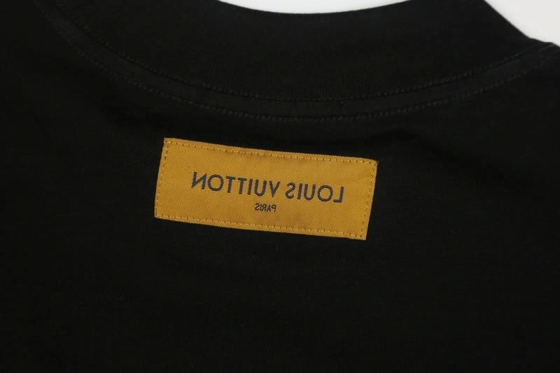 Louis Vuitton T-Shirts Durable 138902