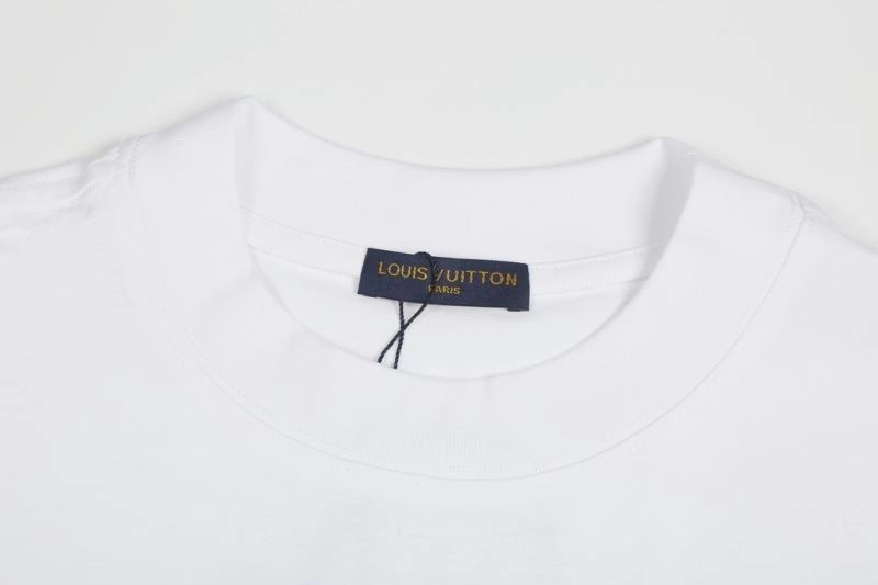 Sustainable Louis Vuitton T-Shirts 138906