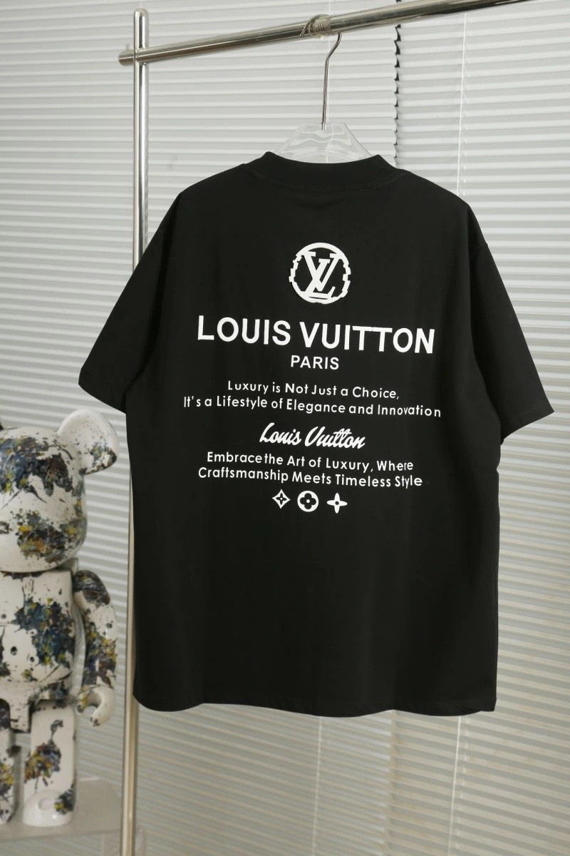 Louis Vuitton T-Shirts FashionForward 138907