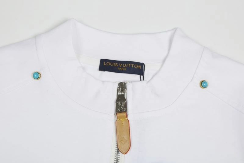 Louis Vuitton T-Shirts Comfortable 138900