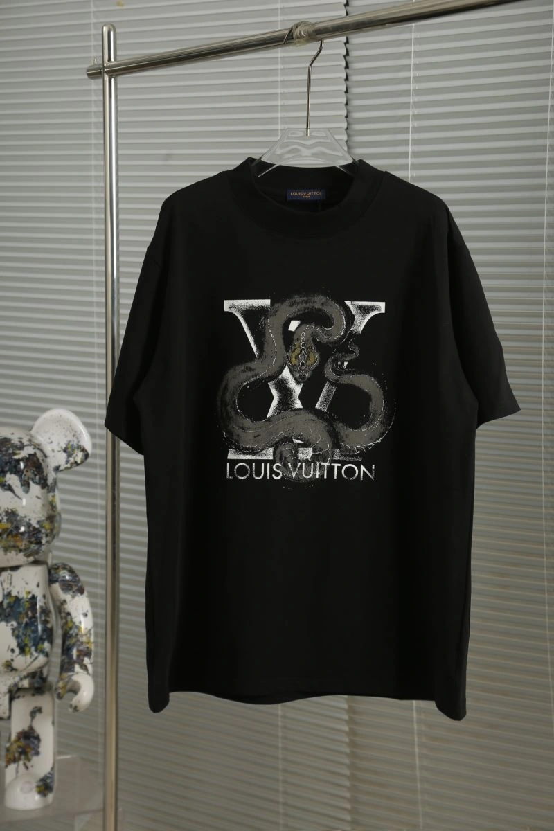 Louis Vuitton T-Shirts Sustainable 138892