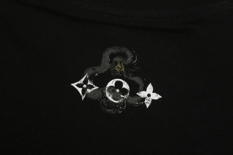 Louis Vuitton T-Shirts Sustainable 138892