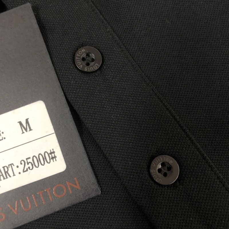 Louis Vuitton T-Shirts Lightweight 138871